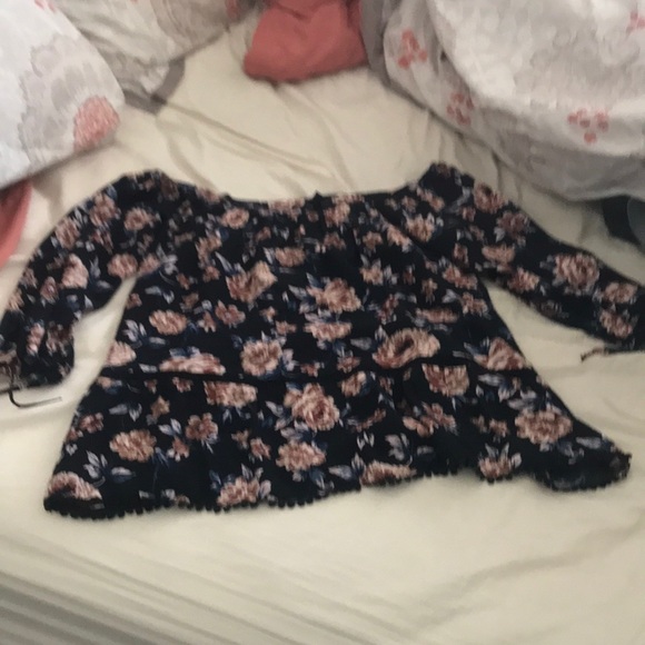 Off the shoulder top - Picture 2 of 2